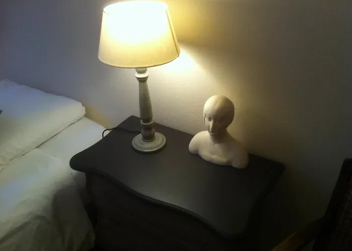 A Room In Paris